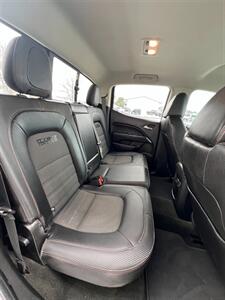 2018 GMC Canyon SLE - Photo 13 - Macomb, IL 61455