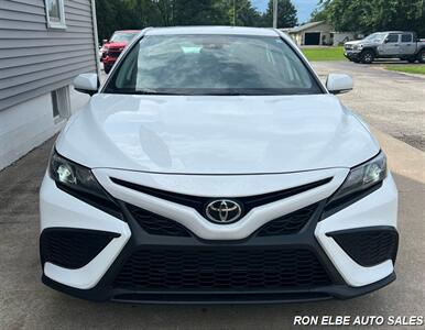 2024 Toyota Camry SE   - Photo 6 - Macomb, IL 61455