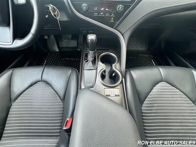 2024 Toyota Camry SE   - Photo 17 - Macomb, IL 61455