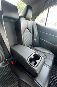2024 Toyota Camry SE   - Photo 12 - Macomb, IL 61455