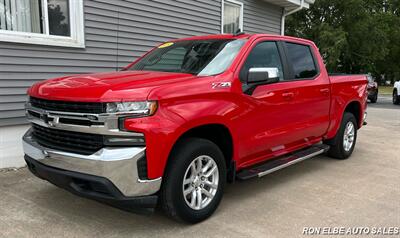 2019 Chevrolet Silverado 1500 LT   - Photo 2 - Macomb, IL 61455