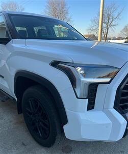2024 Toyota Tundra SR5 - Photo 7 - Macomb, IL 61455