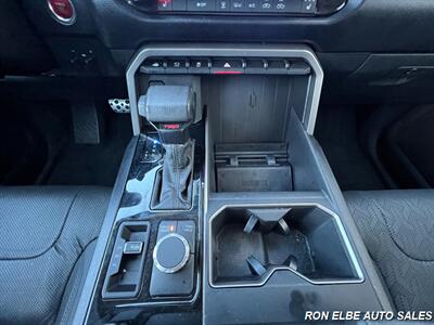 2024 Toyota Tundra SR5 - Photo 17 - Macomb, IL 61455