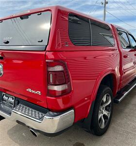2019 RAM 1500 Laramie   - Photo 8 - Macomb, IL 61455