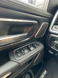 2019 RAM 1500 Laramie   - Photo 17 - Macomb, IL 61455