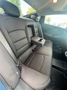 2024 Chevrolet Malibu LT   - Photo 12 - Macomb, IL 61455