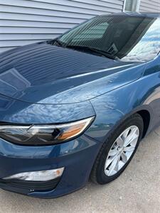 2024 Chevrolet Malibu LT   - Photo 5 - Macomb, IL 61455