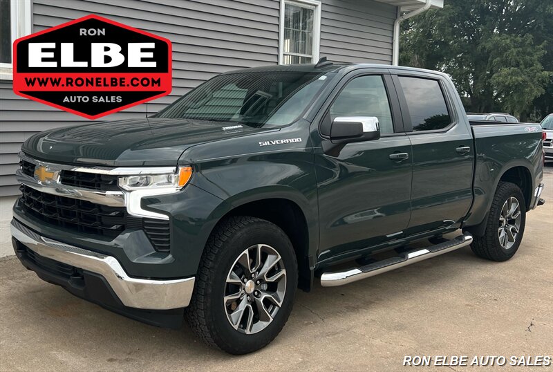 2025 Chevrolet Silverado 1500 LT   - Photo 1 - Macomb, IL 61455