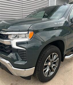 2025 Chevrolet Silverado 1500 LT - Photo 5 - Macomb, IL 61455
