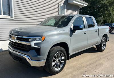 2024 Chevrolet Silverado 1500 LT   - Photo 2 - Macomb, IL 61455