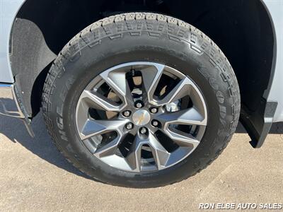 2024 Chevrolet Silverado 1500 LT   - Photo 11 - Macomb, IL 61455