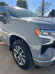 2024 Chevrolet Silverado 1500 LT   - Photo 6 - Macomb, IL 61455