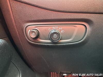 2024 Chevrolet Equinox LT - Photo 14 - Macomb, IL 61455