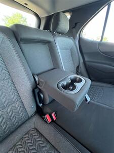 2024 Chevrolet Equinox LT - Photo 13 - Macomb, IL 61455
