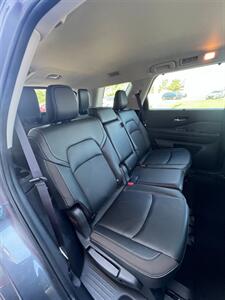 2023 Nissan Pathfinder SL - Photo 12 - Macomb, IL 61455
