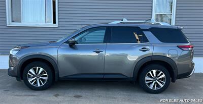 2023 Nissan Pathfinder SL - Photo 3 - Macomb, IL 61455