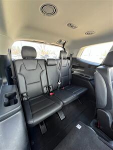 2025 Kia Telluride S   - Photo 13 - Macomb, IL 61455