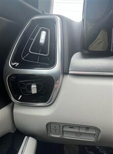 2023 Kia Sorento SX   - Photo 21 - Macomb, IL 61455