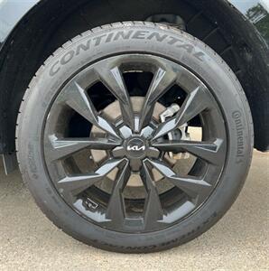 2023 Kia Sorento SX   - Photo 4 - Macomb, IL 61455