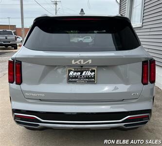 2023 Kia Sorento SX   - Photo 9 - Macomb, IL 61455