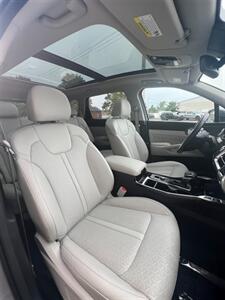 2023 Kia Sorento SX   - Photo 11 - Macomb, IL 61455