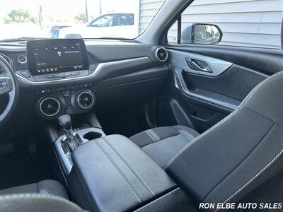 2023 Chevrolet Blazer LT - Photo 17 - Macomb, IL 61455