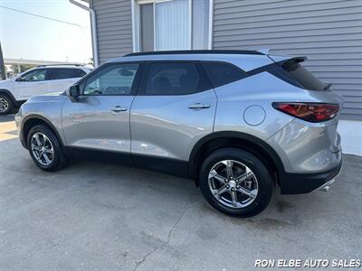 2023 Chevrolet Blazer LT - Photo 3 - Macomb, IL 61455