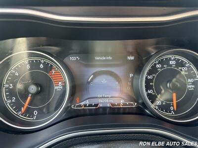 2020 Jeep Cherokee Trailhawk   - Photo 27 - Macomb, IL 61455