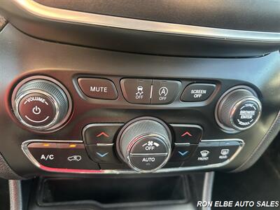 2020 Jeep Cherokee Trailhawk   - Photo 29 - Macomb, IL 61455