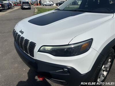 2020 Jeep Cherokee Trailhawk   - Photo 18 - Macomb, IL 61455