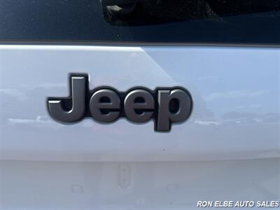 2020 Jeep Cherokee Trailhawk   - Photo 14 - Macomb, IL 61455
