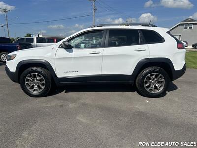2020 Jeep Cherokee Trailhawk   - Photo 1 - Macomb, IL 61455