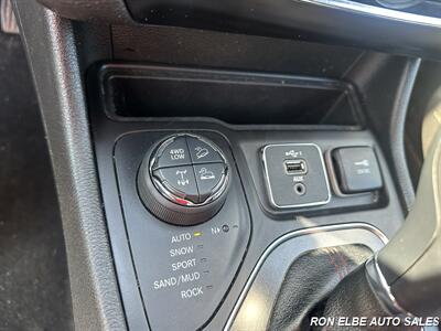 2020 Jeep Cherokee Trailhawk   - Photo 32 - Macomb, IL 61455
