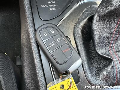 2020 Jeep Cherokee Trailhawk   - Photo 36 - Macomb, IL 61455
