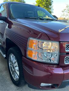 2013 Chevrolet Silverado 1500 LTZ - Photo 6 - Macomb, IL 61455