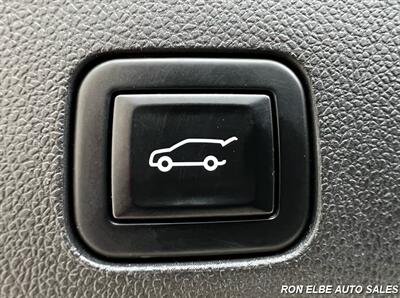 2021 Chevrolet Tahoe RST   - Photo 16 - Macomb, IL 61455