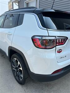2022 Jeep Compass Limited - Photo 10 - Macomb, IL 61455