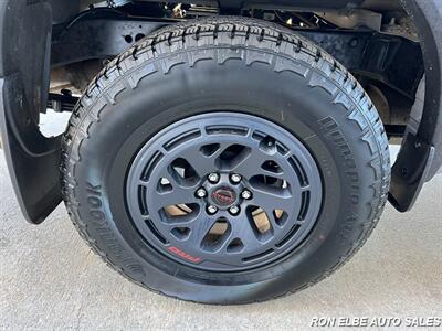 2025 Nissan Frontier PRO-4X - Photo 14 - Macomb, IL 61455