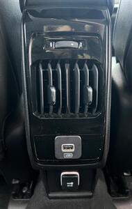 2022 Jeep Compass Limited   - Photo 13 - Macomb, IL 61455