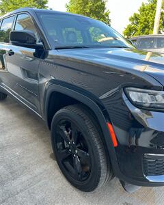 2023 Jeep Grand Cherokee L Limited   - Photo 7 - Macomb, IL 61455