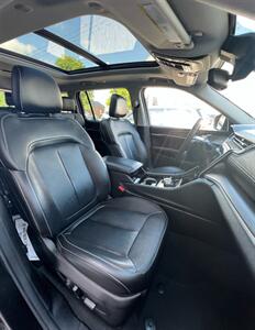 2023 Jeep Grand Cherokee L Limited   - Photo 11 - Macomb, IL 61455
