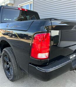 2021 RAM 1500 Classic SLT   - Photo 10 - Macomb, IL 61455