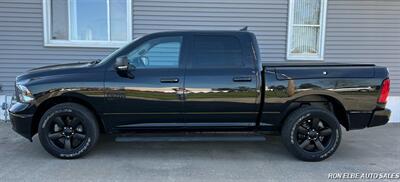 2021 RAM 1500 Classic SLT   - Photo 3 - Macomb, IL 61455