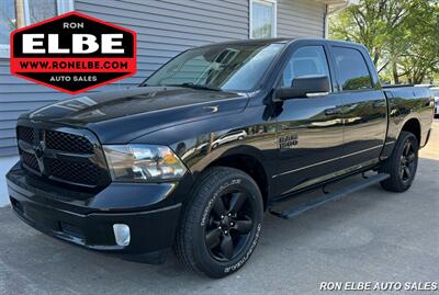 2021 RAM 1500 Classic SLT   - Photo 1 - Macomb, IL 61455