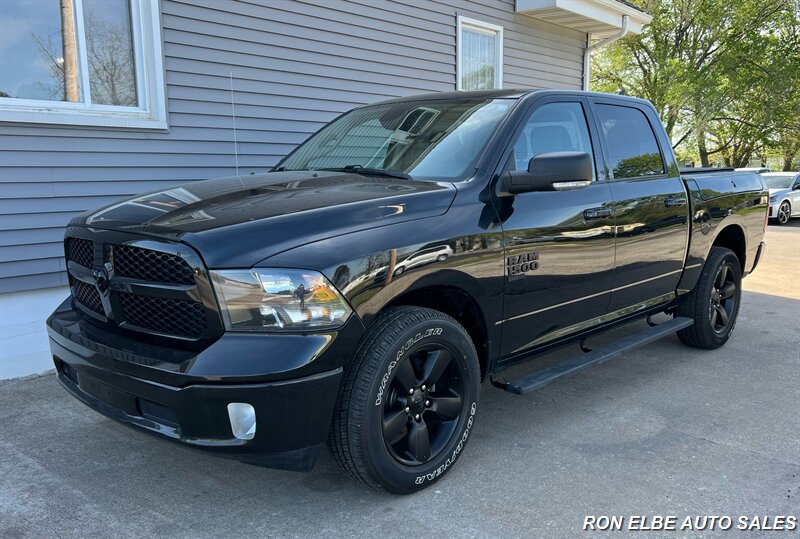 2021 RAM 1500 Classic SLT  