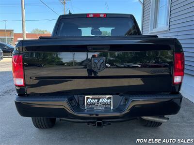 2021 RAM 1500 Classic SLT   - Photo 9 - Macomb, IL 61455