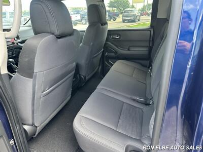 2022 Nissan Frontier SV - Photo 22 - Macomb, IL 61455