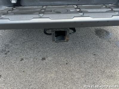 2022 Nissan Frontier SV - Photo 18 - Macomb, IL 61455