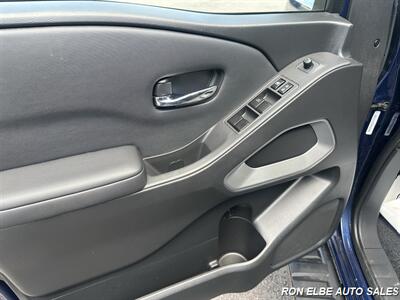 2022 Nissan Frontier SV - Photo 26 - Macomb, IL 61455