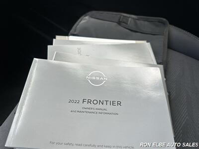 2022 Nissan Frontier SV - Photo 39 - Macomb, IL 61455